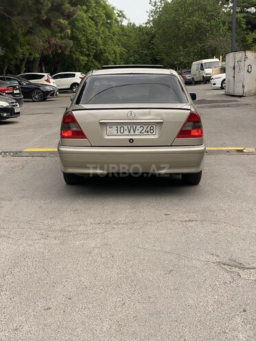 Mercedes C 180 1995, 218,810 km - 1.8 l - Bakı