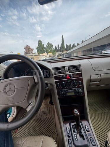 Mercedes C 180 1998, 342,000 km - 1.8 л - Gəncə