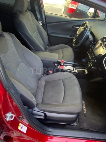 Toyota Prius 2016, 178,000 km - 1.8 l - Bakı