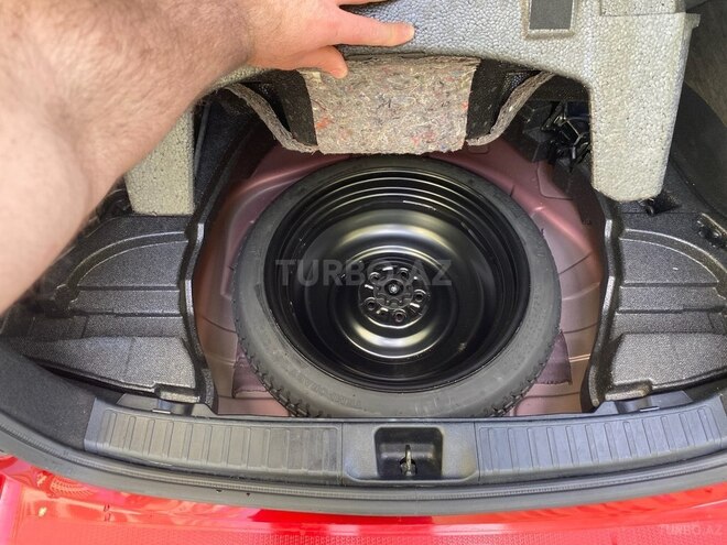 Toyota Prius 2016, 178,000 km - 1.8 l - Bakı
