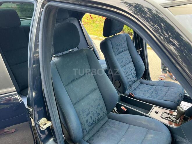 Mercedes C 180 1996, 256,794 km - 1.8 l - Bakı