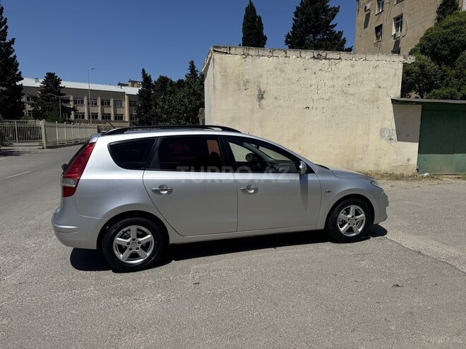 Hyundai i30 2010, 128,695 km - 1.6 l - Bakı