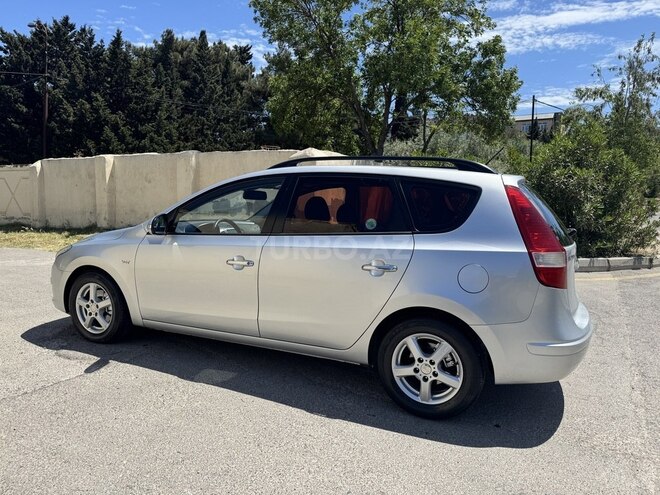 Hyundai i30 2010, 128,695 km - 1.6 l - Bakı