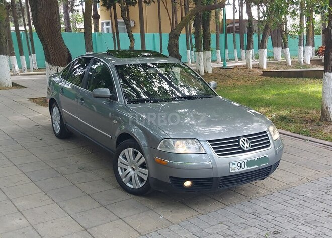 Volkswagen Passat 2003, 284,673 km - 1.8 l - Bakı