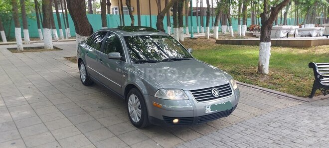 Volkswagen Passat 2003, 284,673 km - 1.8 l - Bakı