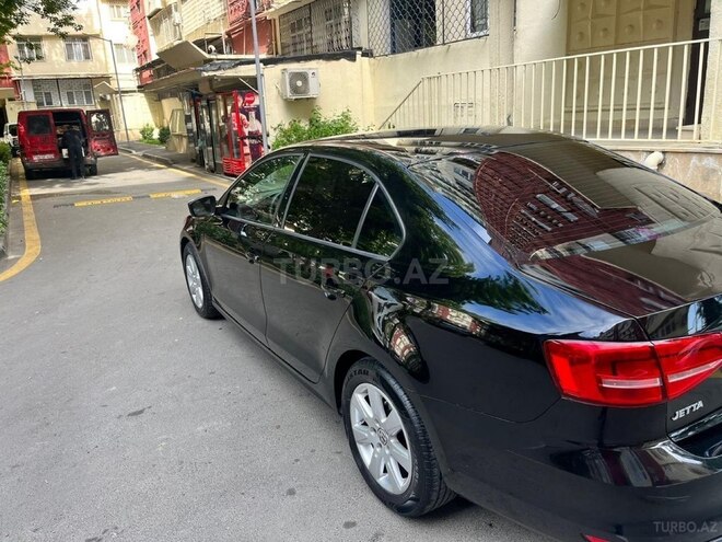 Volkswagen Jetta 2015, 273,588 km - 1.4 l - Bakı