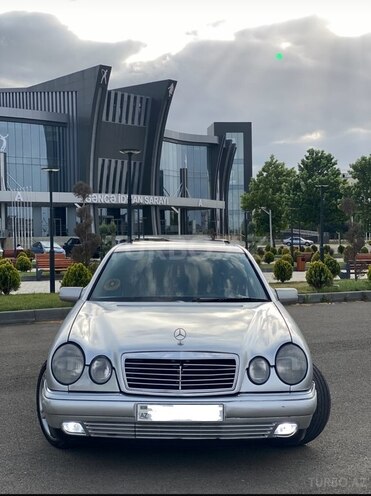 Mercedes E 230 1996, 325,806 km - 2.3 l - Gəncə