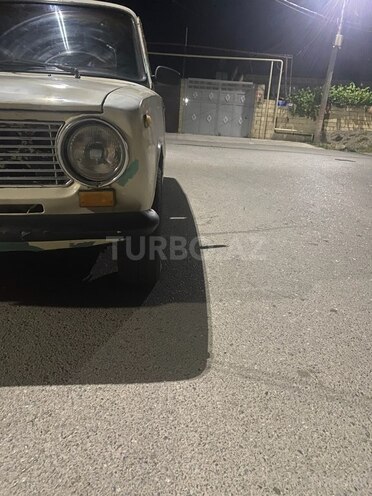 LADA (VAZ) 21011 1985, 95,000 km - 1.5 l - Sabirabad