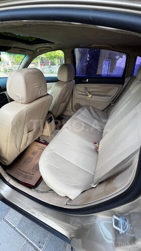 Volkswagen Passat 2001, 430,000 km - 1.8 l - Saatlı