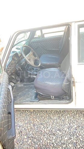 LADA (VAZ) 2106 1992, 95,000 km - 1.3 l - Salyan