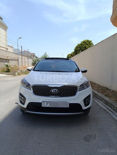 Kia Sorento-1