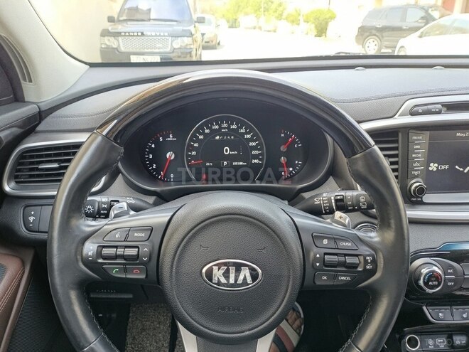 Kia Sorento-4