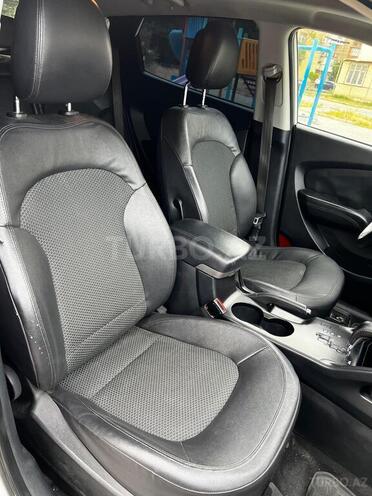 Hyundai ix35 2013, 177,000 km - 2.0 l - Bakı