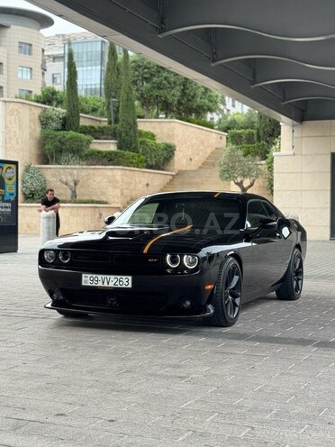 Dodge Challenger 2023, 16,000 km - 3.6 л - Bakı