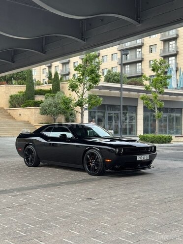 Dodge Challenger 2023, 16,000 km - 3.6 л - Bakı