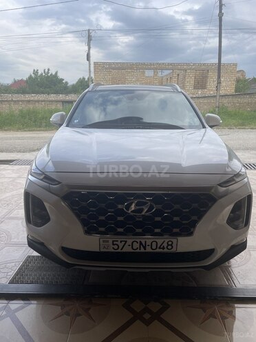 Hyundai Santa Fe-1