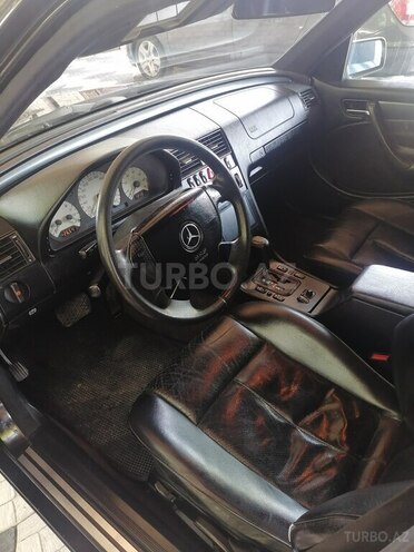 Mercedes C 240 1998, 156,000 km - 2.4 l - Ağcabədi