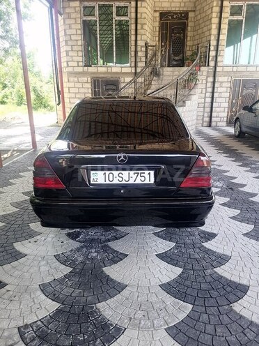 Mercedes C 240 1998, 156,000 km - 2.4 l - Ağcabədi