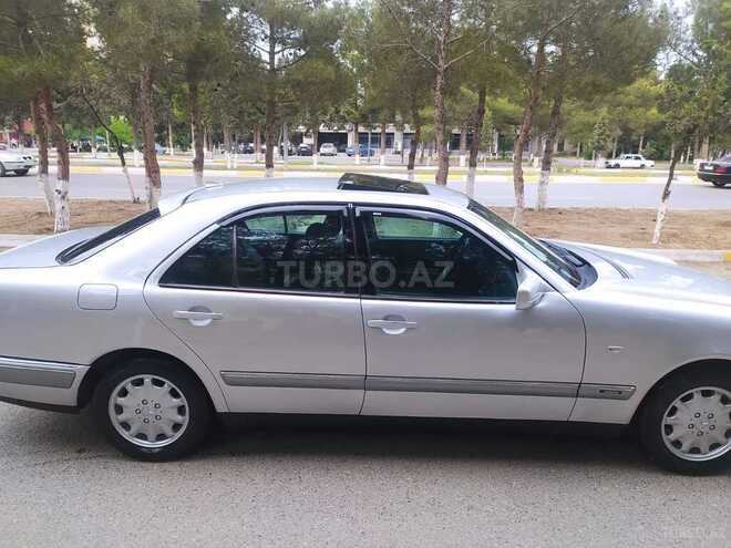 Mercedes E 230 1996, 42,555 km - 2.3 l - Sumqayıt