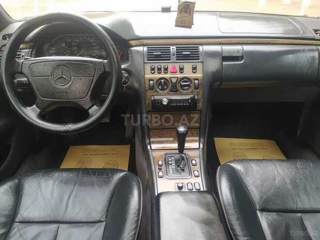 Mercedes E 230 1996, 42,555 km - 2.3 l - Sumqayıt