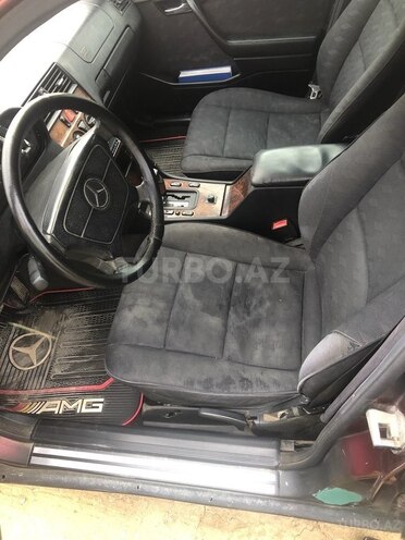 Mercedes C 180 1995, 302,000 km - 1.8 л - Bakı
