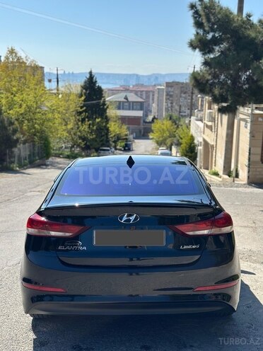 Hyundai Elantra 2016, 145,726 km - 2.0 l - Bakı