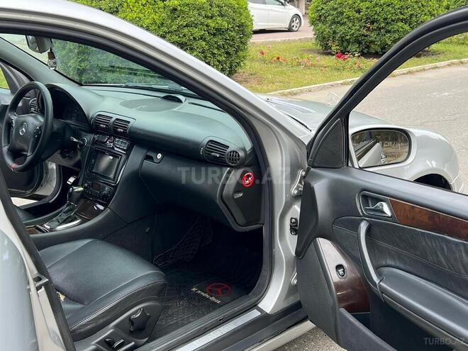 Mercedes C 240 2002, 267,977 km - 2.6 л - Sumqayıt