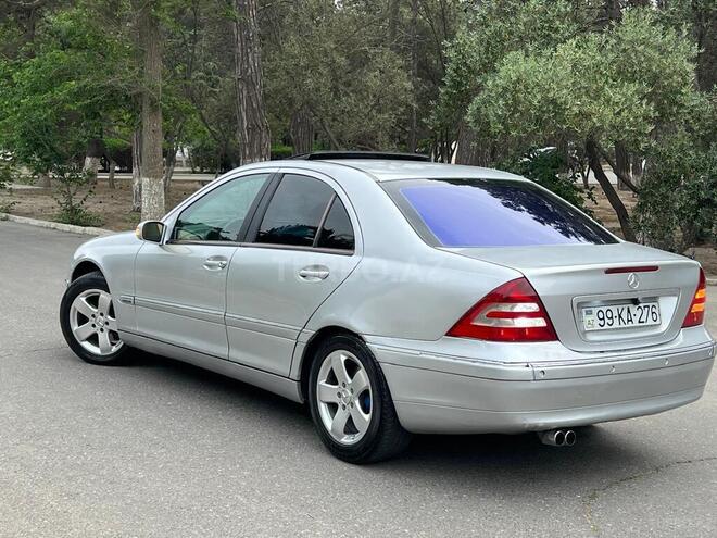 Mercedes C 240 2002, 267,977 km - 2.6 л - Sumqayıt