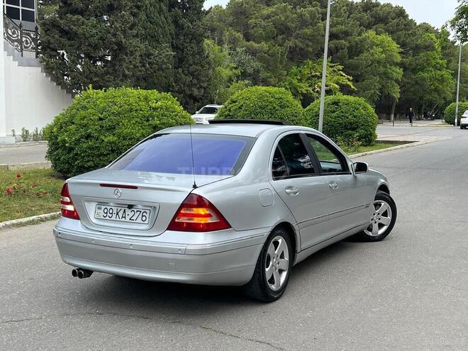 Mercedes C 240 2002, 267,977 km - 2.6 л - Sumqayıt