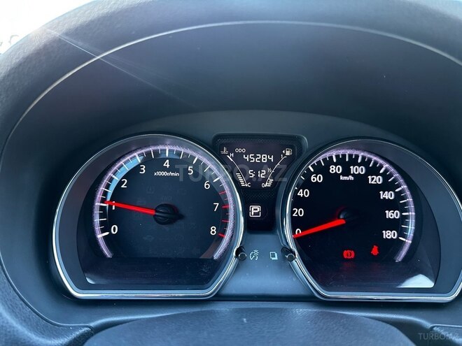 Nissan Latio 2016, 45,300 km - 1.2 l - Bakı