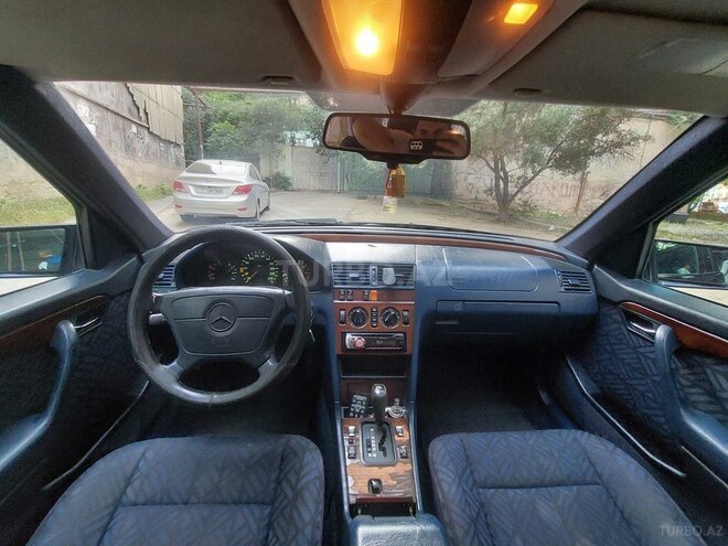 Mercedes C 200 1995, 450,000 km - 2.0 l - Bakı