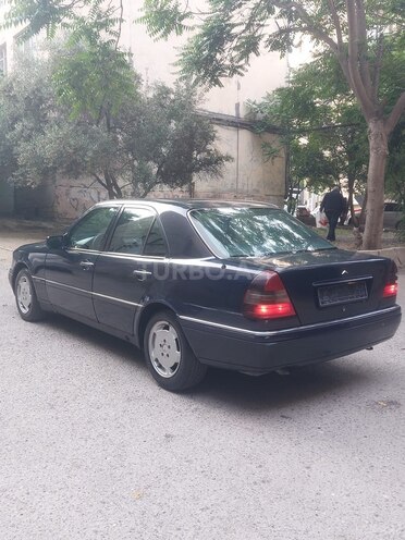 Mercedes C 200 1995, 450,000 km - 2.0 l - Bakı