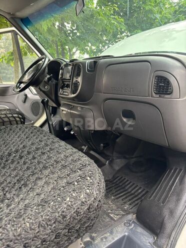 Ford Transit 2002, 330,000 km - 2.4 l - Qəbələ