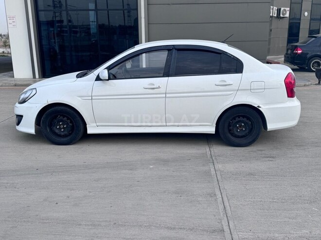 Hyundai Verna 2010, 290,000 km - 1.5 l - Bakı