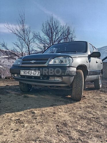 Chevrolet Niva 2008, 343,617 km - 1.7 l - Lerik