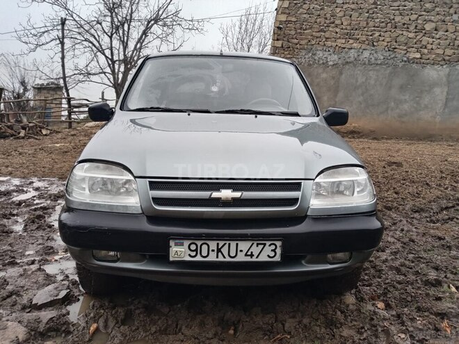 Chevrolet Niva 2008, 343,617 km - 1.7 l - Lerik