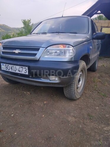 Chevrolet Niva 2008, 343,617 km - 1.7 l - Lerik