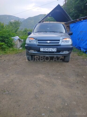 Chevrolet Niva 2008, 343,617 km - 1.7 l - Lerik