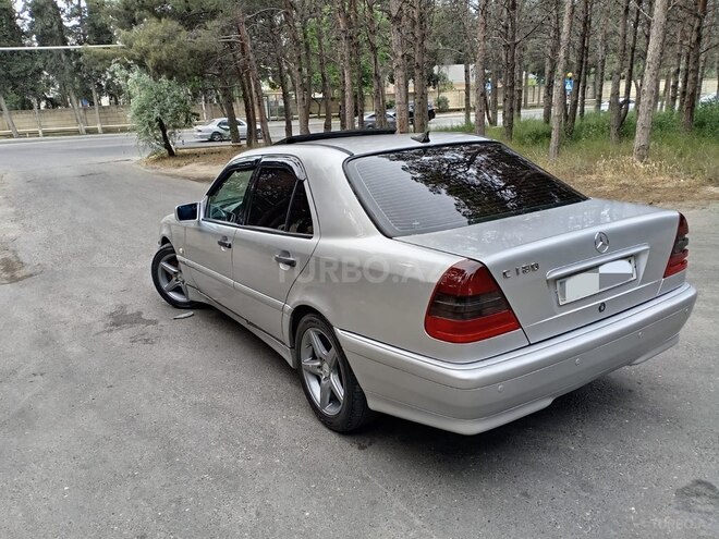 Mercedes C 180 1999, 299,422 km - 1.8 l - Bakı