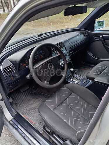 Mercedes C 180 1999, 299,422 km - 1.8 l - Bakı