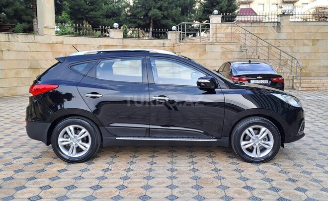 Hyundai ix35 2013, 105,000 km - 2.0 л - Gəncə