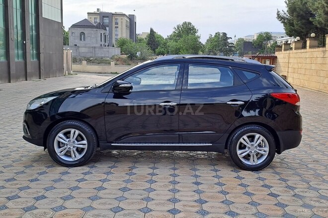 Hyundai ix35 2013, 105,000 km - 2.0 л - Gəncə