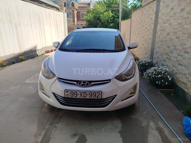 Hyundai Elantra 2015, 214,000 km - 1.8 л - Bakı