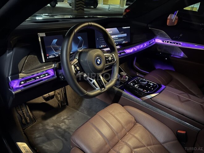 BMW 750e xDrive 2024, 28,800 km - 3.0 л - Bakı