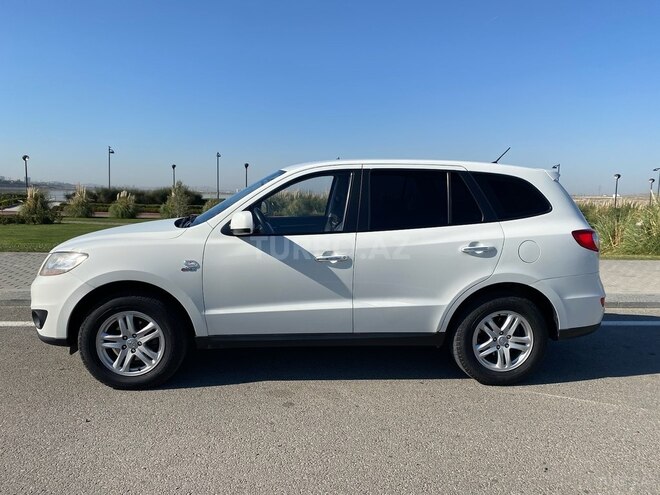 Hyundai Santa Fe 2010, 242,000 km - 2.2 l - Bakı