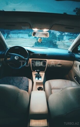 Volkswagen Passat 2003, 361,000 km - 1.8 l - Qusar