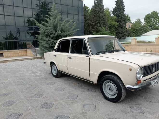 LADA (VAZ) 21011 1981, 85,000 km - 1.6 л - Qazax