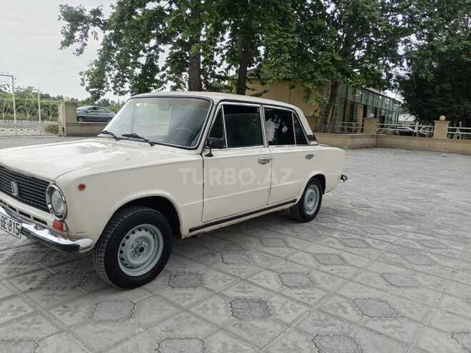 LADA (VAZ) 21011 1981, 85,000 km - 1.6 л - Qazax