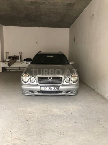 Mercedes E 240 1998, 300,000 km - 2.4 l - Gəncə