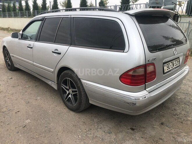 Mercedes E 240 1998, 300,000 km - 2.4 l - Gəncə